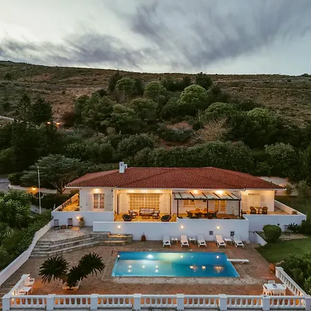 Panoramic 6-bdr With Private Pool By Explore Вилла *